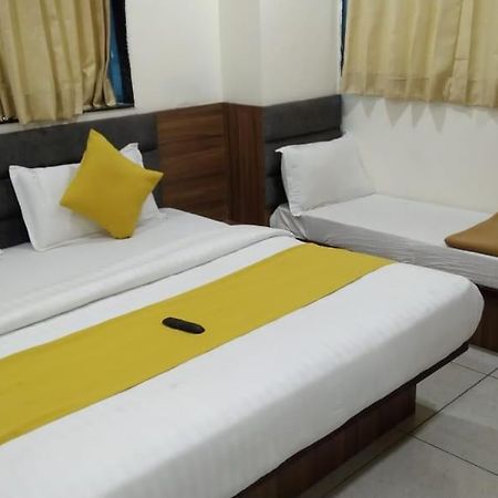 Hotel Atlanta Ahmedabad Eksteriør bilde