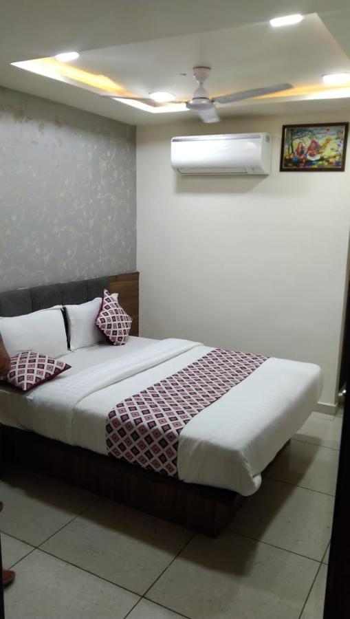 Hotel Atlanta Ahmedabad Eksteriør bilde